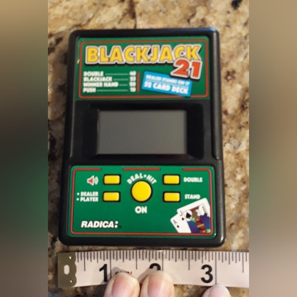 RADICA BLACKJACK 21 HANDHELD ELECTRONIC CARD GAME - MODEL 550 - Picture 5 of 6